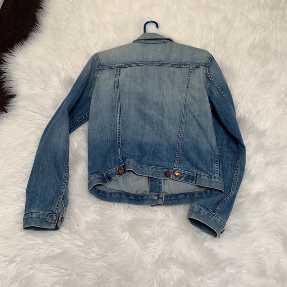 Super cute jean jacket - Picture 5 of 7